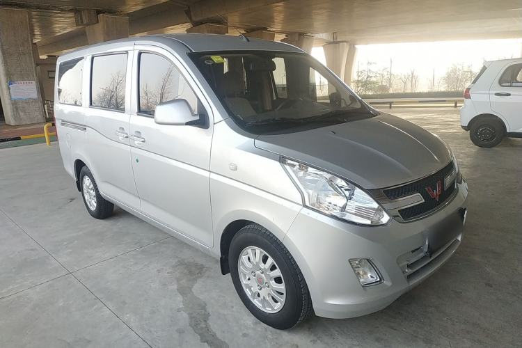 Used Wuling Rongguang V 2019 1.5L Standard Version China VI LAR Exterior 2
