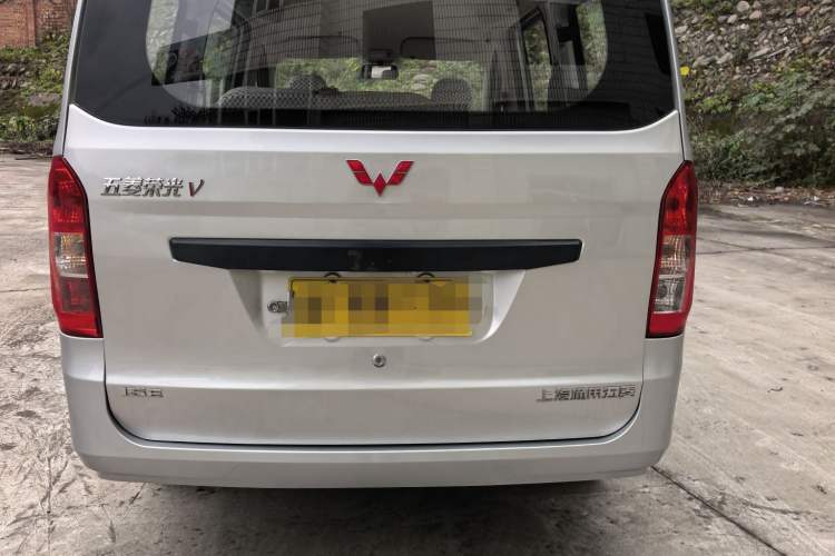 Used Wuling Rongguang V 2019 1.5L Practical Model China VI LAR Exterior 6