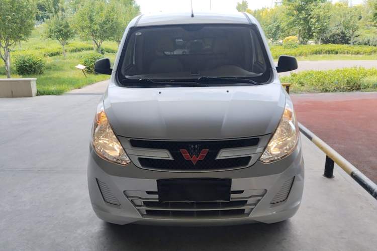 Used Wuling Rongguang V 2019 1.5L Window-Sealed Utility Model China VI LAR Front