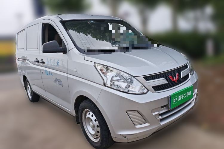 Used Wuling Rongguang V 2019 1.5L Window-Sealed Utility Model China VI LAR Front Right 45 Deg