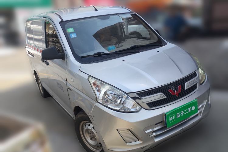 Used Wuling Rongguang V 2019 1.5L Van - Utility Model Front Right 45 Deg