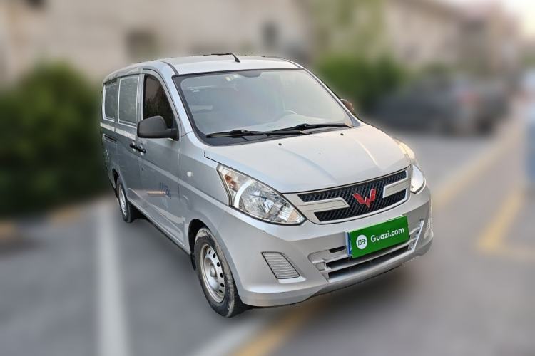 Used Wuling Rongguang V 2019 1.2L Van Utility Model Front Right 45 Deg