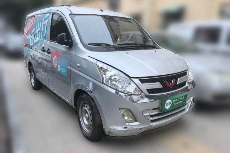 Used Wuling Rongguang V 2019 1.5L Practical Model China VI LAR Front Right 45 Deg