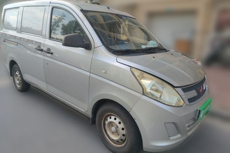 Used Wuling Rongguang V 2019 1.5L Window-Sealed Utility Model China VI LAR Front Right 45 Deg