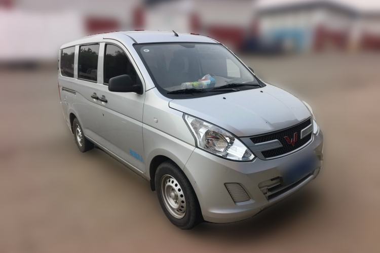 Used Wuling Rongguang V 2019 1.5L Practical Model China VI LAR Front Right 45 Deg