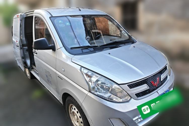 Used Wuling Rongguang V 2019 1.5L Window-Sealed Utility Model China VI LAR Front Right 45 Deg