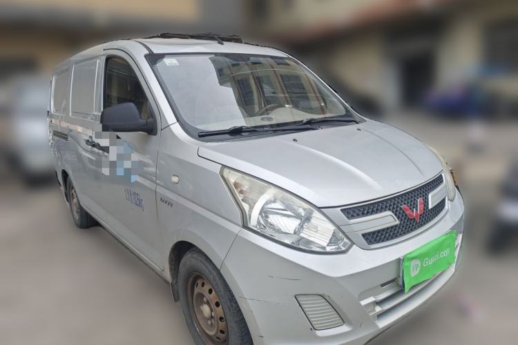 Used Wuling Rongguang V 2019 1.5L Van - Utility Model Front Right 45 Deg
