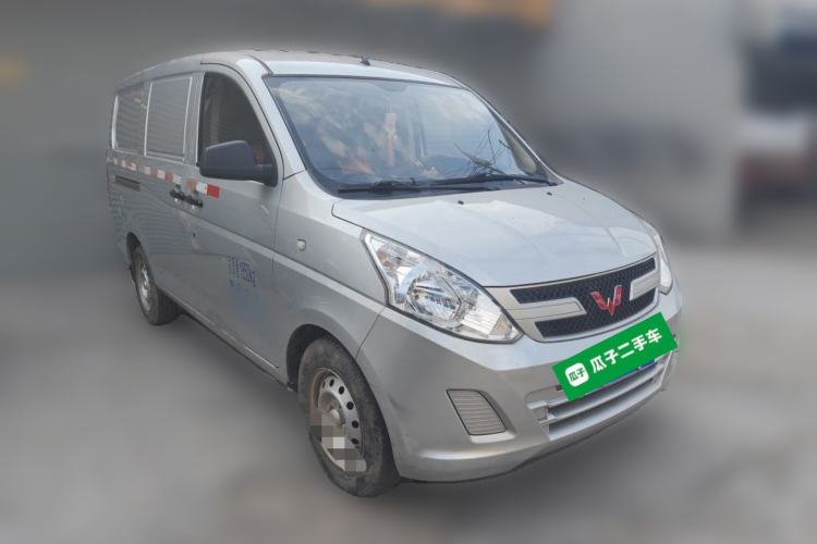Used Wuling Rongguang V 2019 1.5L Window-Sealed Utility Model China VI LAR Front Right 45 Deg