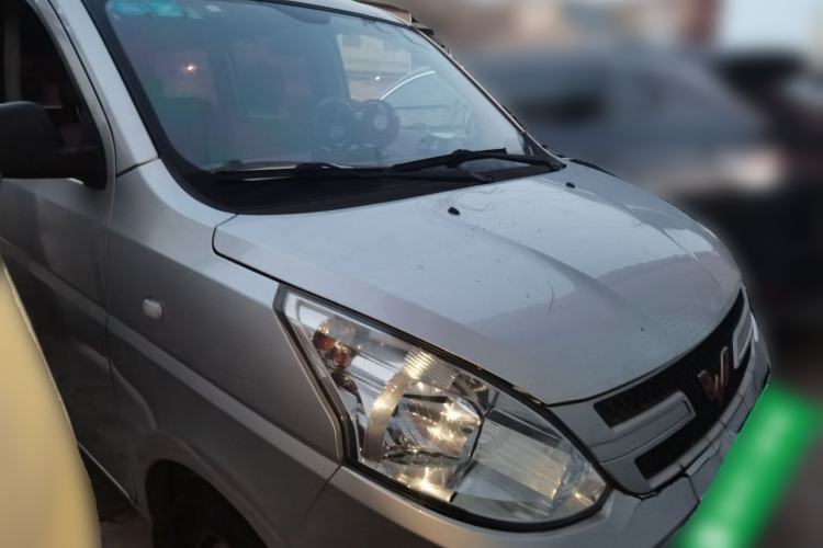 Used Wuling Rongguang V 2019 1.5L Practical Model China VI LAR Front Right 45 Deg