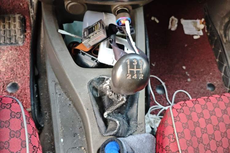 Used Wuling Rongguang V 2019 1.2L Van Utility Model Gear Lever