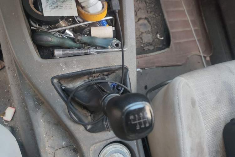 Used Wuling Rongguang V 2019 1.5L Window-Sealed Utility Model China VI LAR Gear Lever