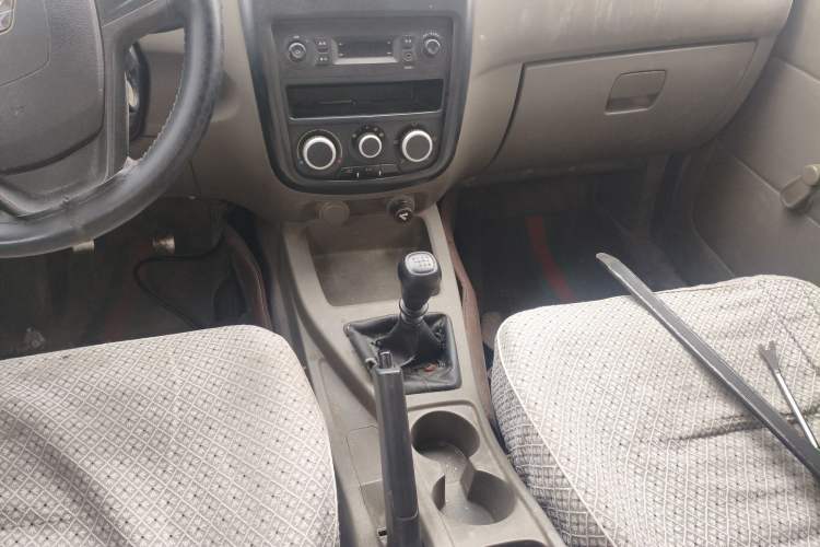 Used Wuling Rongguang V 2019 1.5L Practical Model China VI LAR Gear Lever