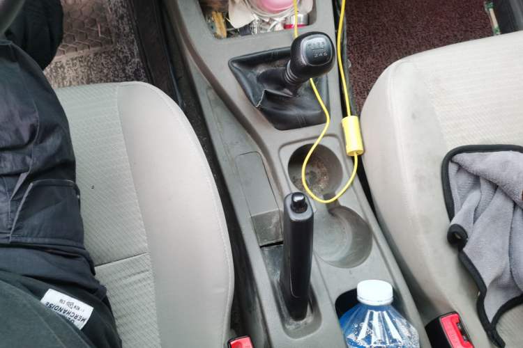 Used Wuling Rongguang V 2019 1.5L Practical Model China VI LAR Gear Lever