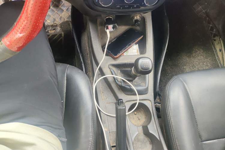 Used Wuling Rongguang V 2019 1.5L Standard Version China VI LAR Gear Lever