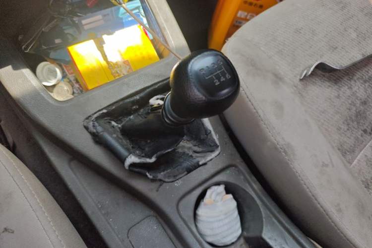 Used Wuling Rongguang V 2019 1.5L Practical Model China VI LAR Gear Lever
