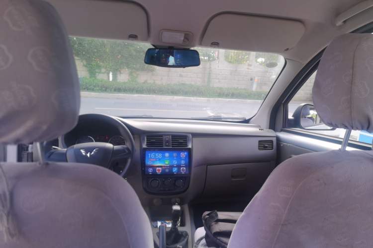 Used Wuling Rongguang V 2019 1.5L Practical Model China VI LAR Headliner