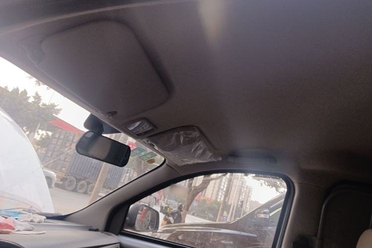 Used Wuling Rongguang V 2019 1.5L Window-Sealed Utility Model China VI LAR Headliner