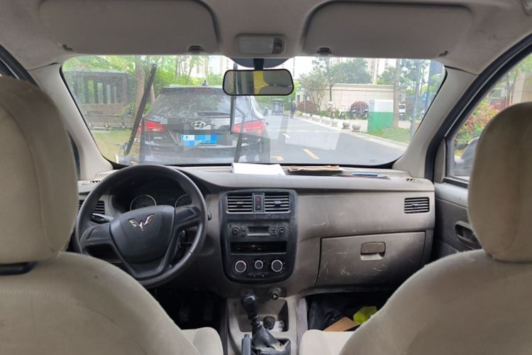 Used Wuling Rongguang V 2019 1.5L Van - Utility Model Headliner