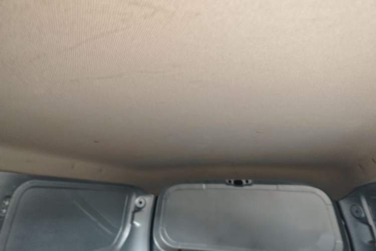 Used Wuling Rongguang V 2019 1.5L Van - Utility Model Headliner