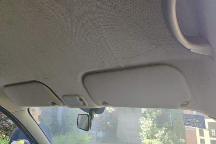 Used Wuling Rongguang V 2019 1.5L Window-Sealed Utility Model China VI LAR Headliner