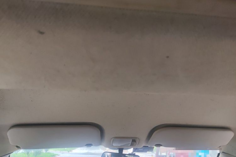 Used Wuling Rongguang V 2019 1.5L Standard Version China VI LAR Headliner
