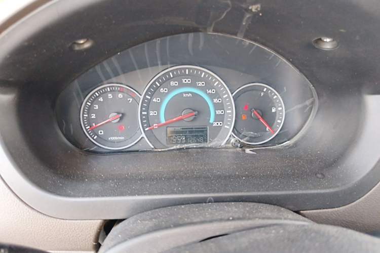 Used Wuling Rongguang V 2019 1.5L Standard Version China VI LAR Instrument Cluster