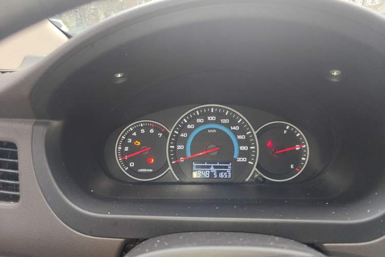 Used Wuling Rongguang V 2019 1.5L Standard Version China VI LAR Instrument Cluster