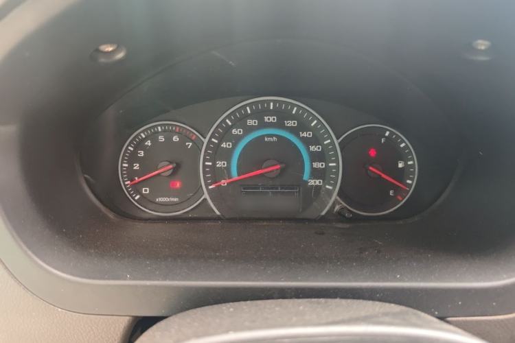 Used Wuling Rongguang V 2019 1.5L Standard Version China VI LAR Instrument Cluster