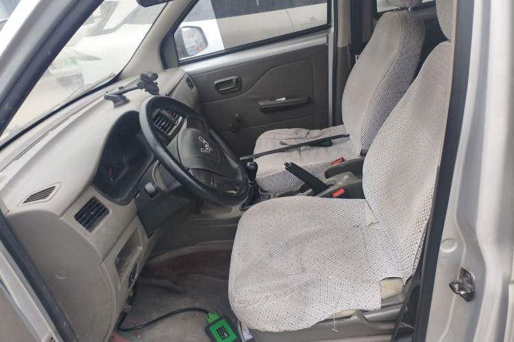 Used Wuling Rongguang V 2019 1.5L Practical Model China VI LAR Left Front Seat