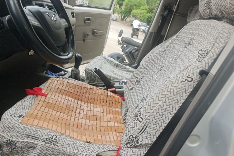 Used Wuling Rongguang V 2019 1.5L Van - Utility Model Left Front Seat