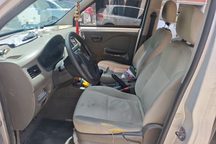 Used Wuling Rongguang V 2019 1.5L Practical Model China VI LAR Left Front Seat