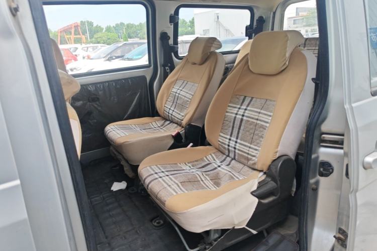 Used Wuling Rongguang V 2019 1.5L Standard Version China VI LAR Left Rear Seat