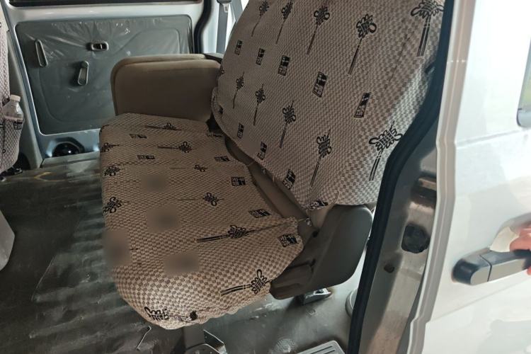 Used Wuling Rongguang V 2019 1.5L Practical Model China VI LAR Left Rear Seat