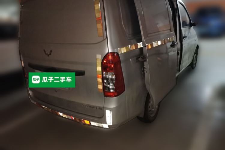 Used Wuling Rongguang V 2019 1.5L Window-Sealed Utility Model China VI LAR Rear Right 45 Deg