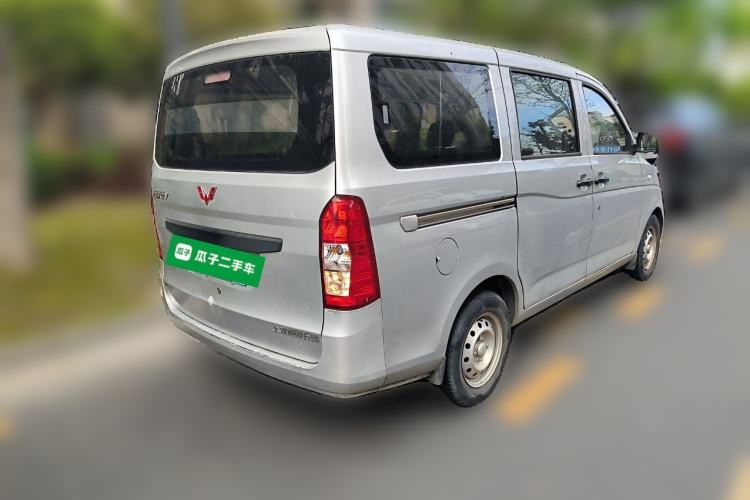 Used Wuling Rongguang V 2019 1.5L Van - Utility Model Rear Right 45 Deg