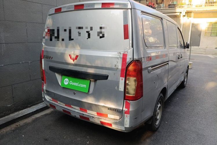 Used Wuling Rongguang V 2019 1.5L Window-Sealed Utility Model China VI LAR Rear Right 45 Deg