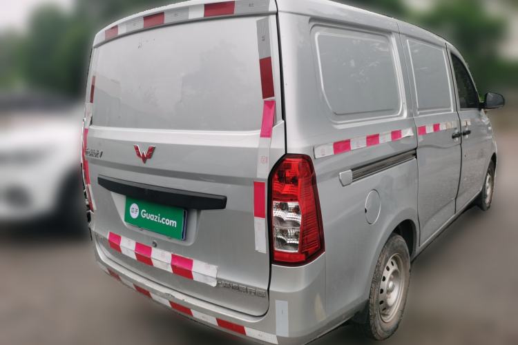 Used Wuling Rongguang V 2019 1.5L Window-Sealed Utility Model China VI LAR Rear Right 45 Deg