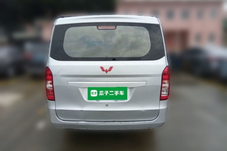 Used Wuling Rongguang V 2019 1.5L Standard Version China VI LAR Rear