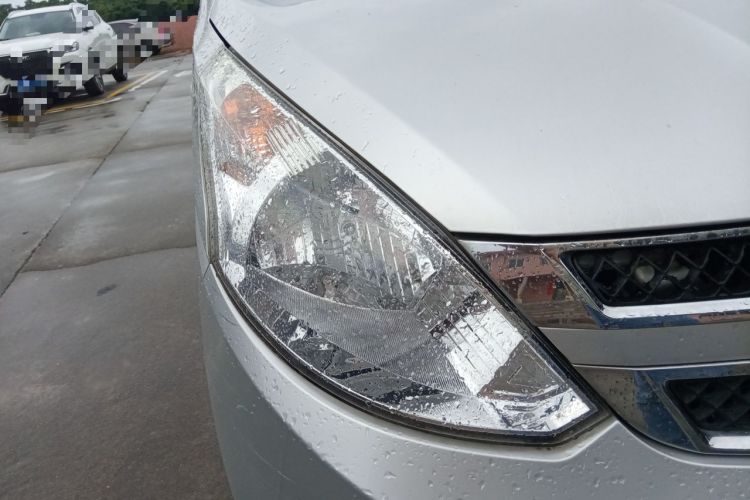 Used Wuling Rongguang V 2019 1.5L Standard Version China VI LAR Right Front Headlight