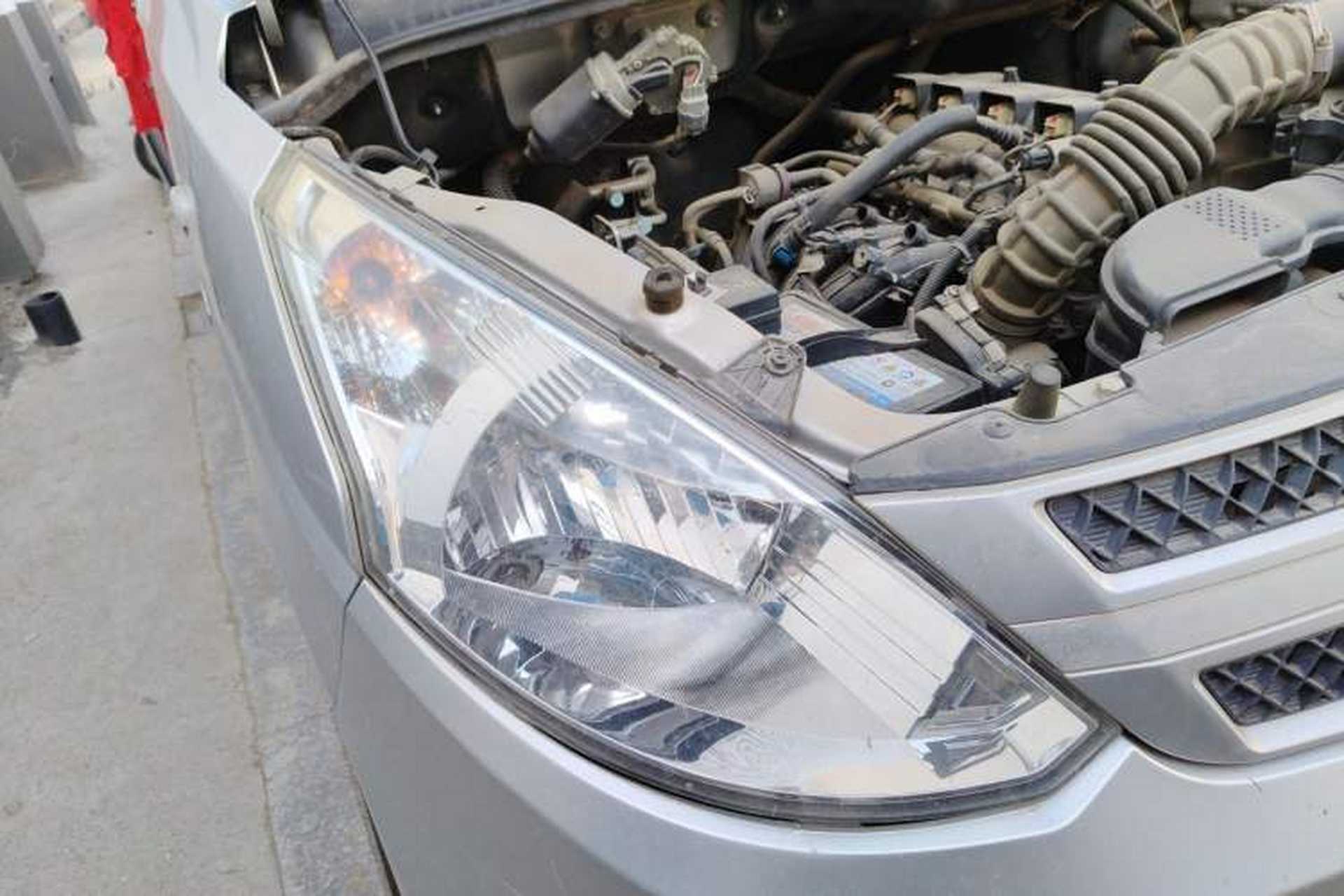 Used Wuling Rongguang V 2019 1.5L Van - Utility Model Right Front Headlight