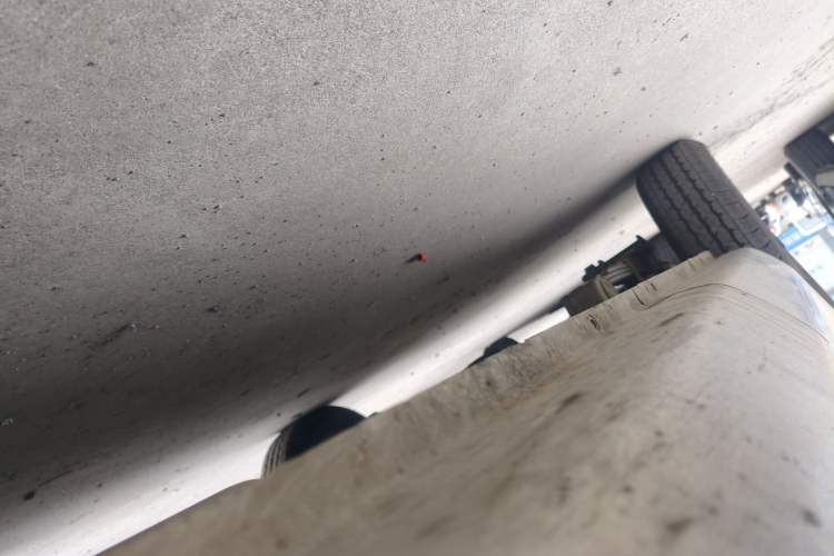 Used Wuling Rongguang V 2019 1.5L Practical Model China VI LAR Right Side Sill