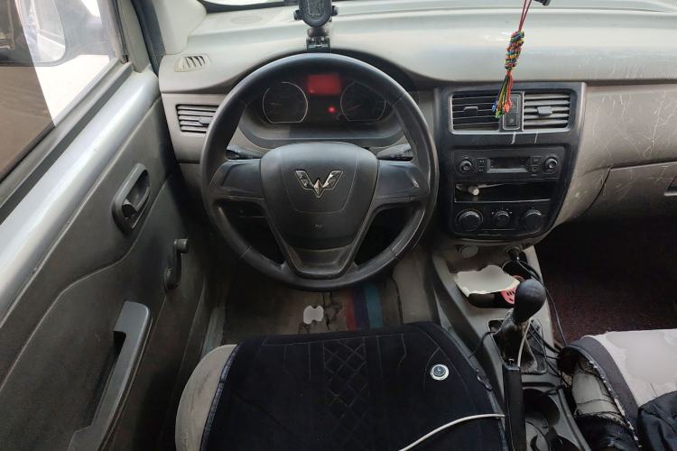 Used Wuling Rongguang V 2019 1.5L Van - Utility Model Steering Wheel