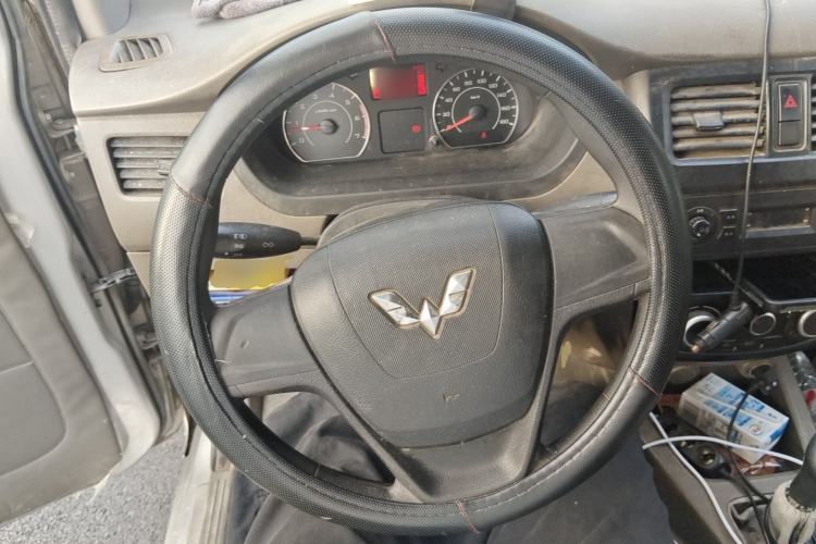 Used Wuling Rongguang V 2019 1.5L Van - Utility Model Steering Wheel