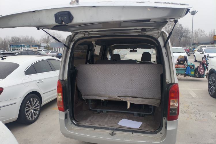 Used Wuling Rongguang V 2019 1.5L Practical Model China VI LAR Trunk