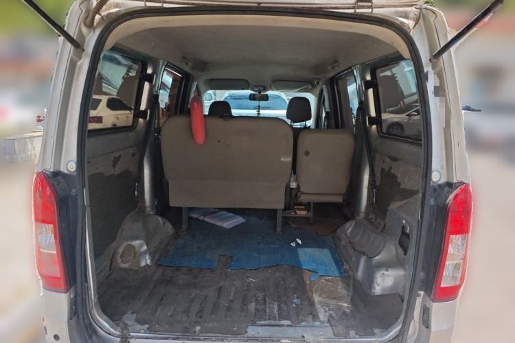 Used Wuling Rongguang V 2019 1.5L Practical Model China VI LAR Trunk