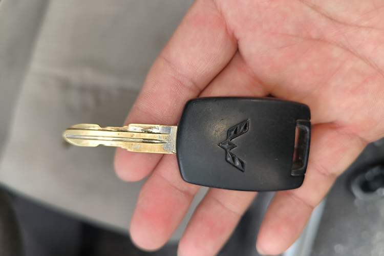 Used Wuling Rongguang V 2019 1.5L Van - Utility Model Vehicle Key