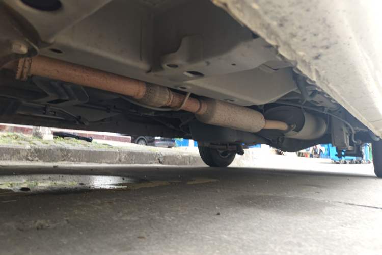 Used Wuling Rongguang V 2019 1.5L Standard Version China VI LAR Chassis Front Left