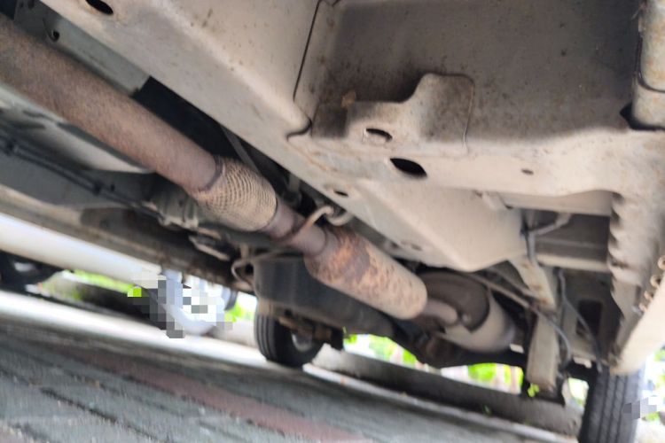 Used Wuling Rongguang V 2019 1.5L Standard Version China VI LAR Chassis Front Left