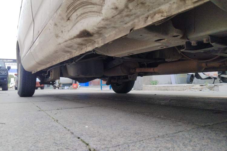 Used Wuling Rongguang V 2019 1.5L Practical Model China VI LAR Chassis Front Right
