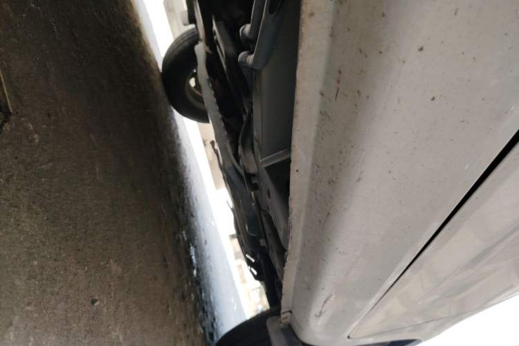 Used Wuling Rongguang V 2019 1.5L Standard Version China VI LAR Chassis Front Right